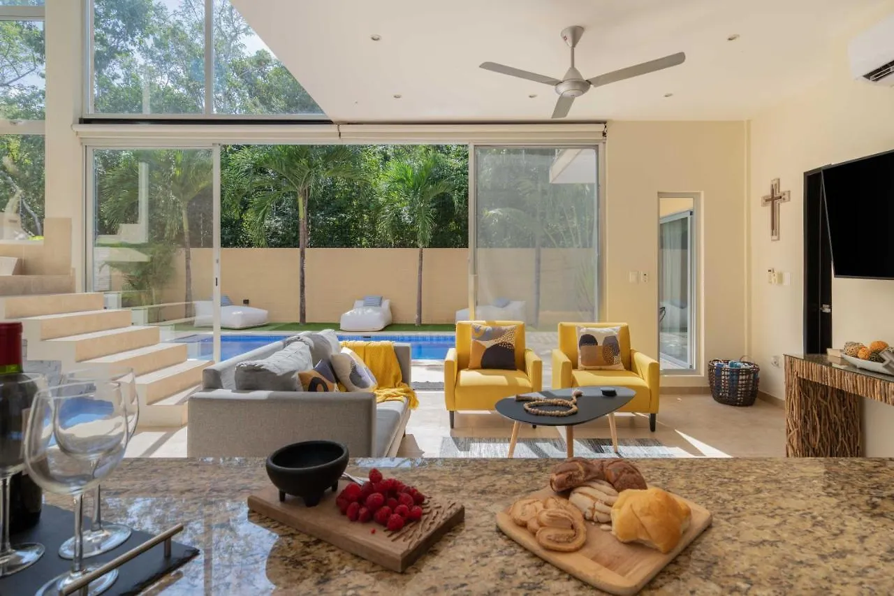 Tulum Private Modern Villa-Pool Beds-Ac-Internet-Parking-Grill 0*,