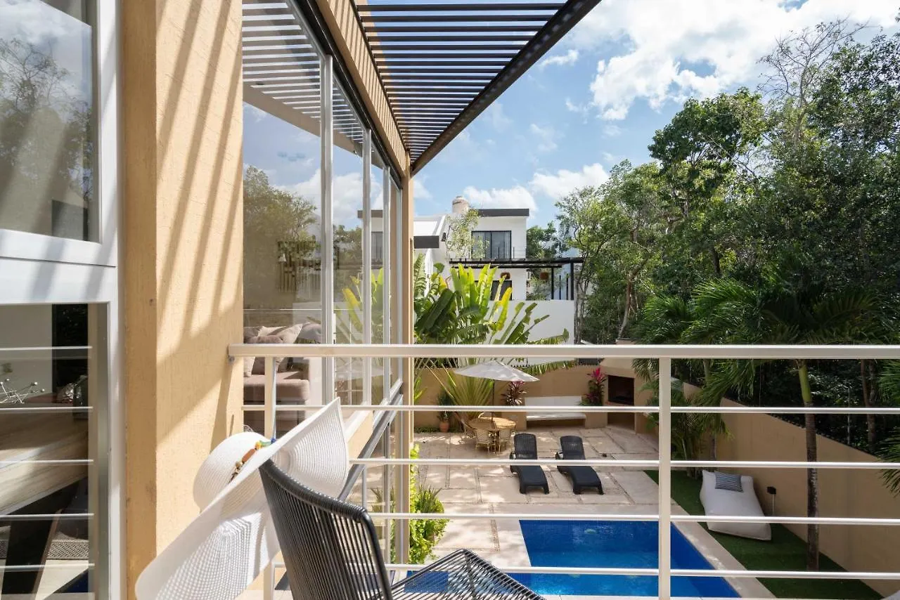 Tulum Private Modern Villa-Pool Beds-Ac-Internet-Parking-Grill Mexico